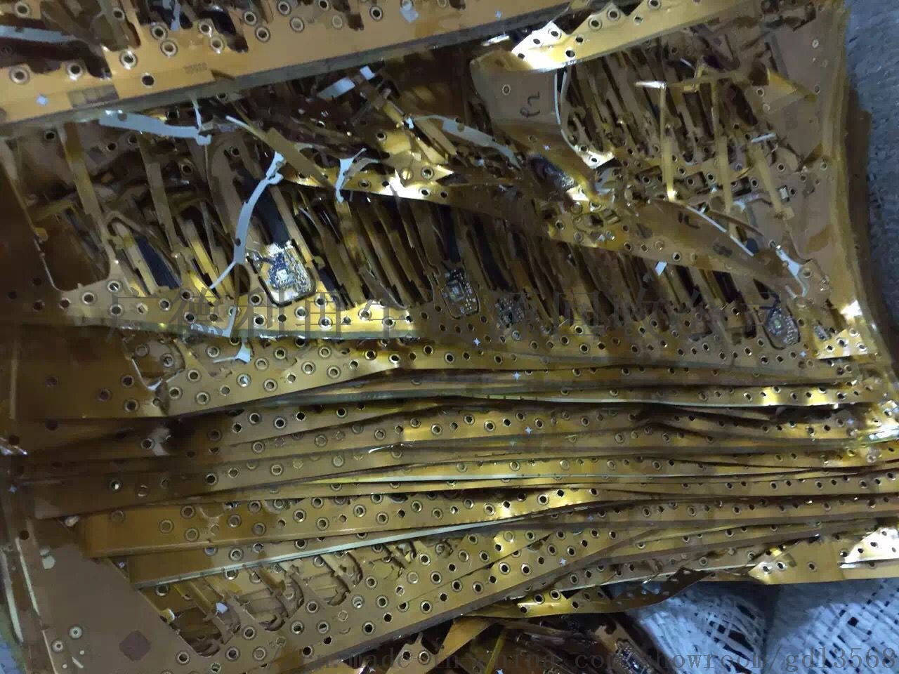 锌置换贵金属(锌置换贵金属的作用)