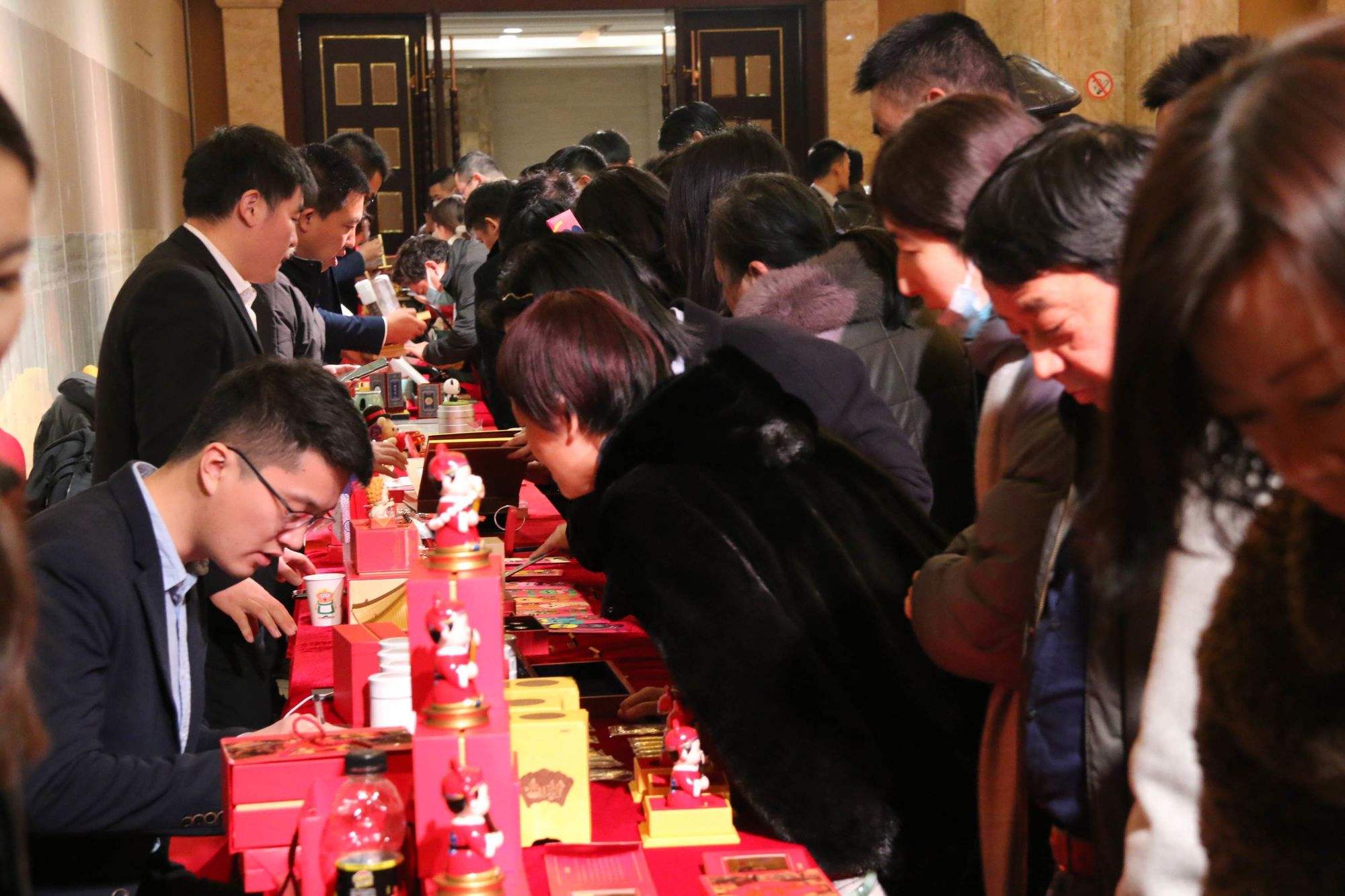 鹤壁贵金属(鹤壁金属钙企业六家)