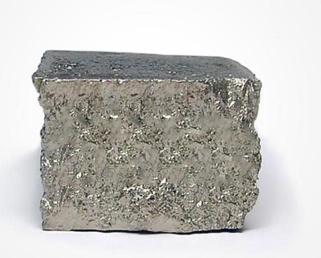 什么是贵金属(什么是贵金属催化剂)